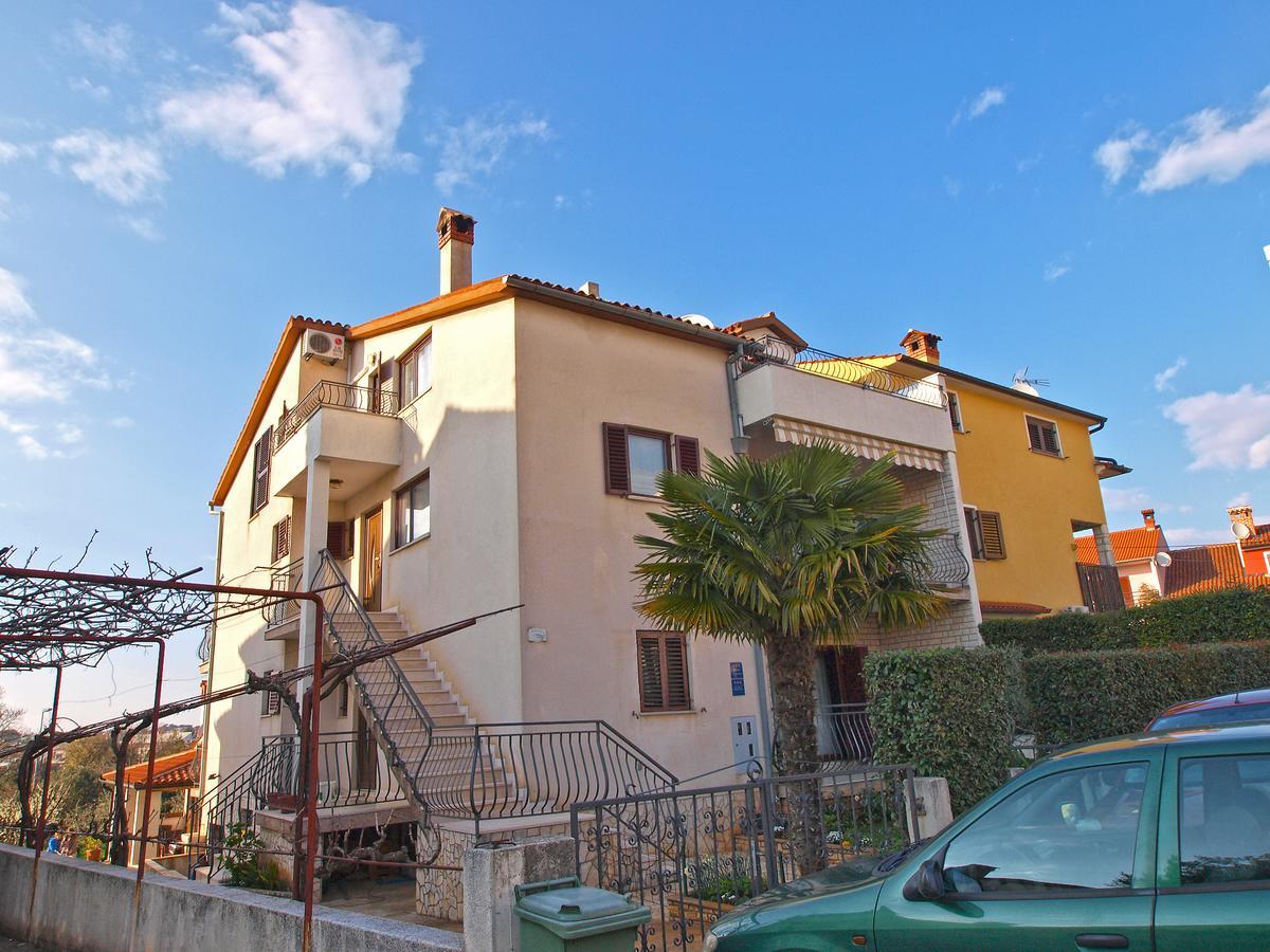 Apartments Milan 1048 Ρόβινι Εξωτερικό φωτογραφία