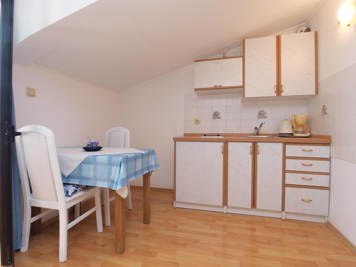 Apartments Milan 1048 Ρόβινι Εξωτερικό φωτογραφία
