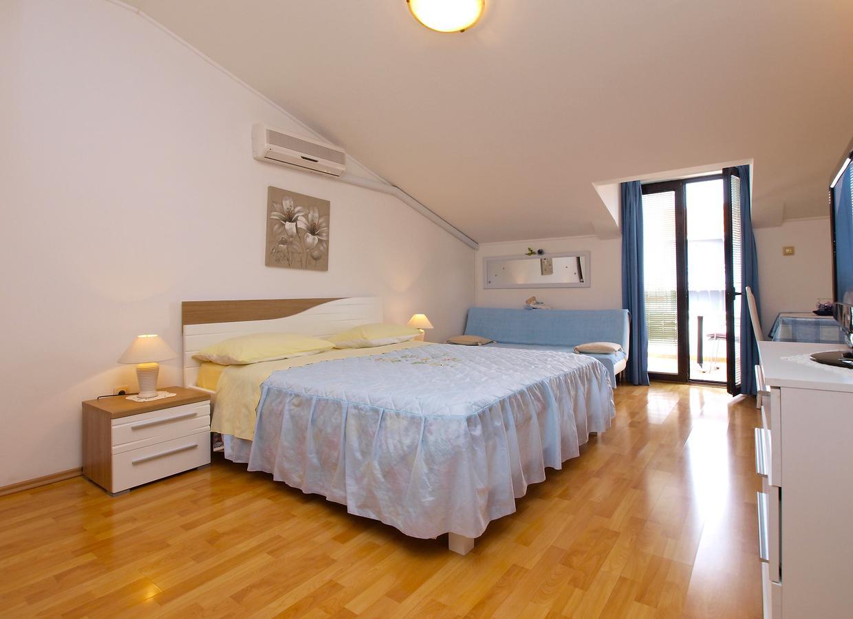 Apartments Milan 1048 Ρόβινι Εξωτερικό φωτογραφία