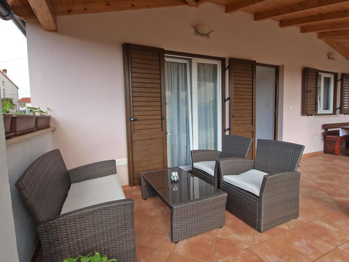 Apartments Milan 1048 Ρόβινι Εξωτερικό φωτογραφία